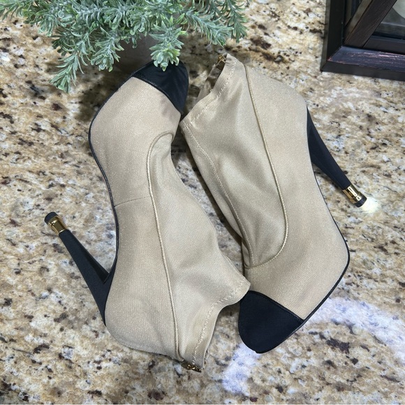 Chanel Black Gold Beige Mesh Satin CC Interlocking Cap Toe Ankle Booties 38.5 - Picture 6 of 14